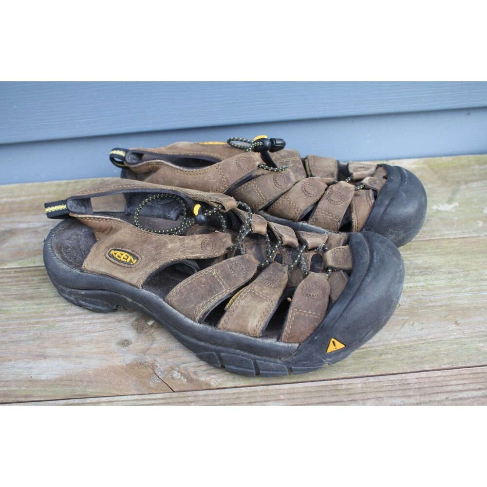 KEEN Very Nice Sandals Mens/Womens Sz 9 Brown Leather Fisherman Outdoor Hiking